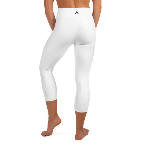 ACCELER FITNESS Yoga Capri Leggings white with black logo