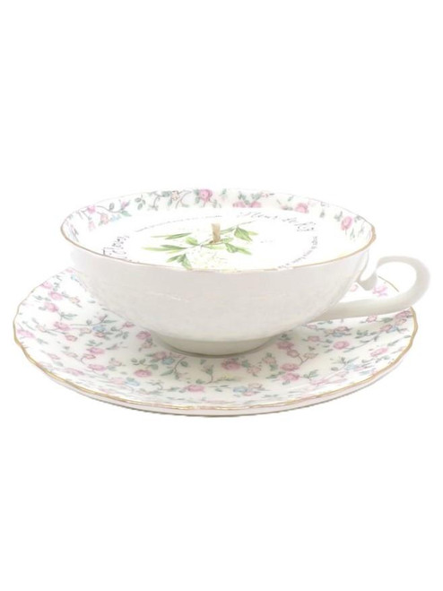 Dot & Lil – Rice Flower Teacup Candle – Fine Bone China Cup & Saucer – 3.9oz