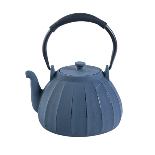 Urban Tokyo – Vertical Lines Dark Gray Cast Iron Teapot – Enamel Interior – 33oz