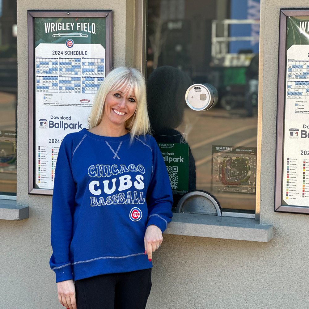 Chicago Cubs Women's Bleacher Sweatshirt Official MLB®