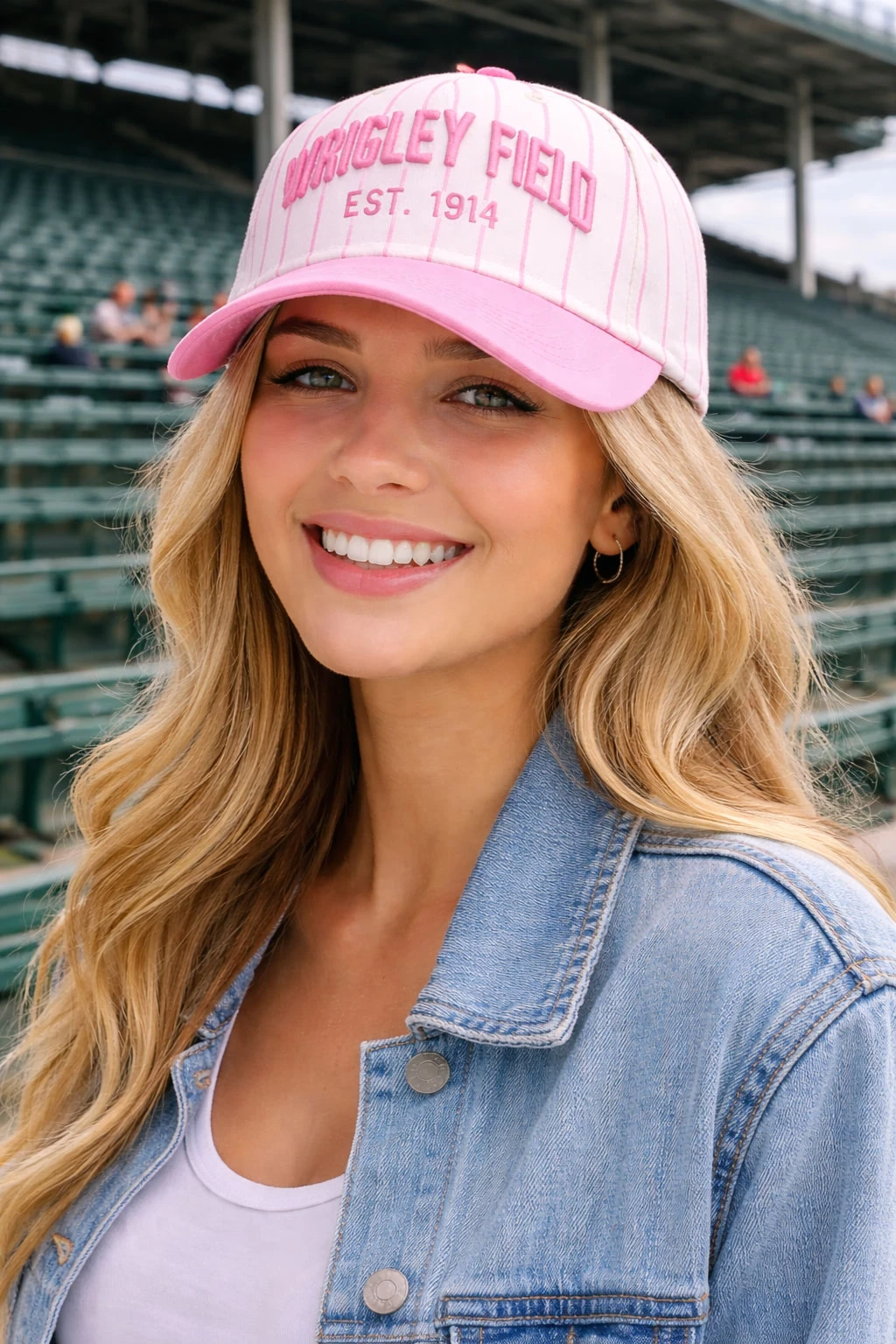 Shop Official Chicago Cubs Gear – Jerseys, Hats & More