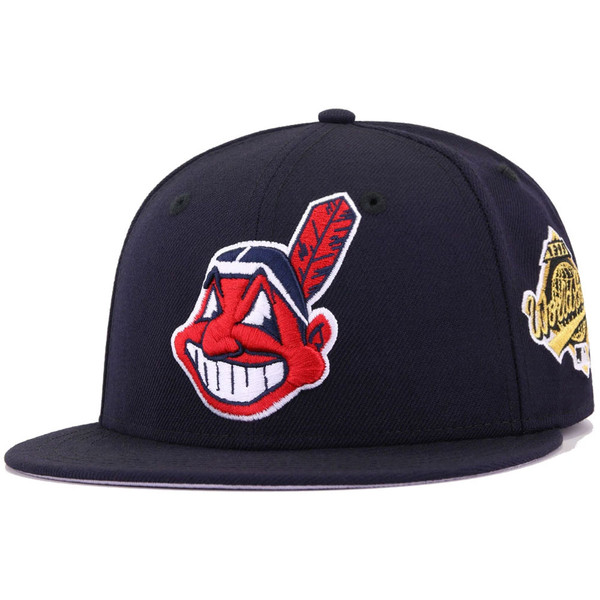 Men's New Era Navy Cleveland Indians Cooperstown Collection Logo 59FIFTY Fitted Hat