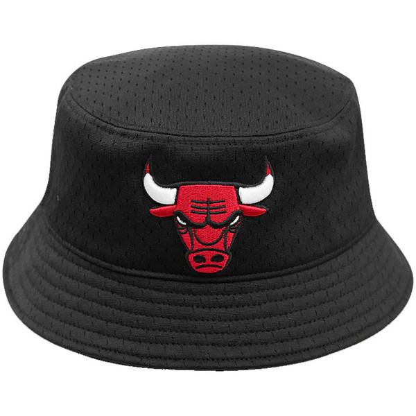 Officially Licensed Chicago Bulls Shirts & Hoodies - Clark Street