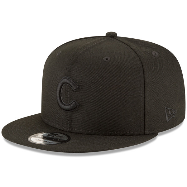 Chicago Cubs Blackout 9FIFTY Snapback by New Era® | Official MLB®