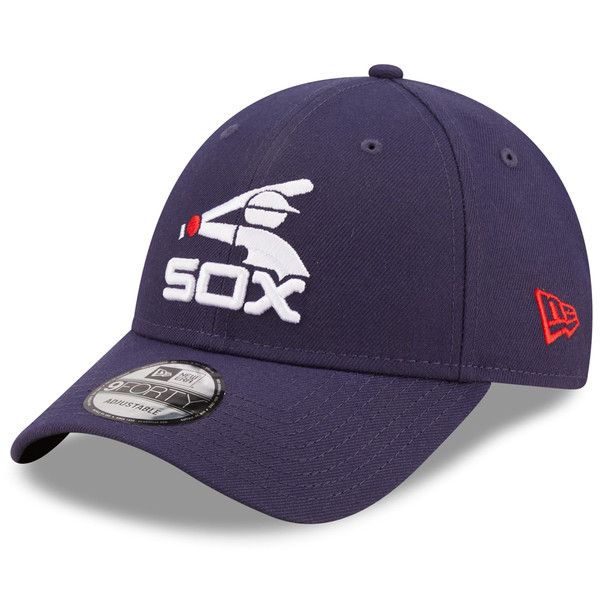  MLB Youth The League Chicago White Sox 9Forty Adjustable Cap :  Sports Fan Baseball Caps : Sports & Outdoors