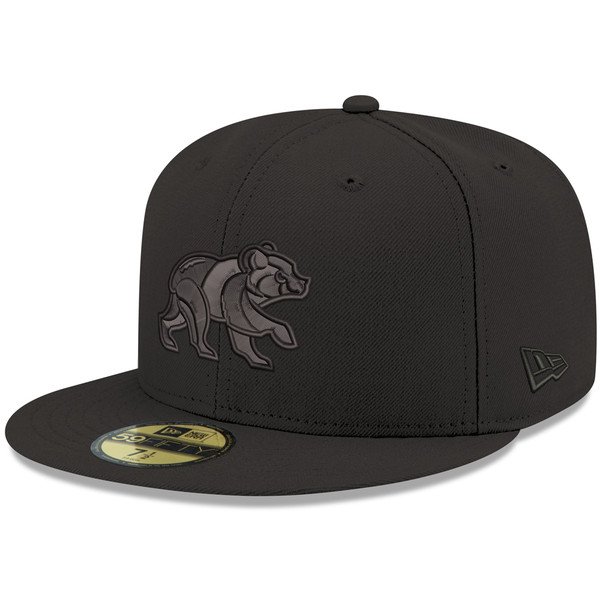 Chicago Cubs 2025 Spring Bear 59FIFTY Fitted Blackout Cap