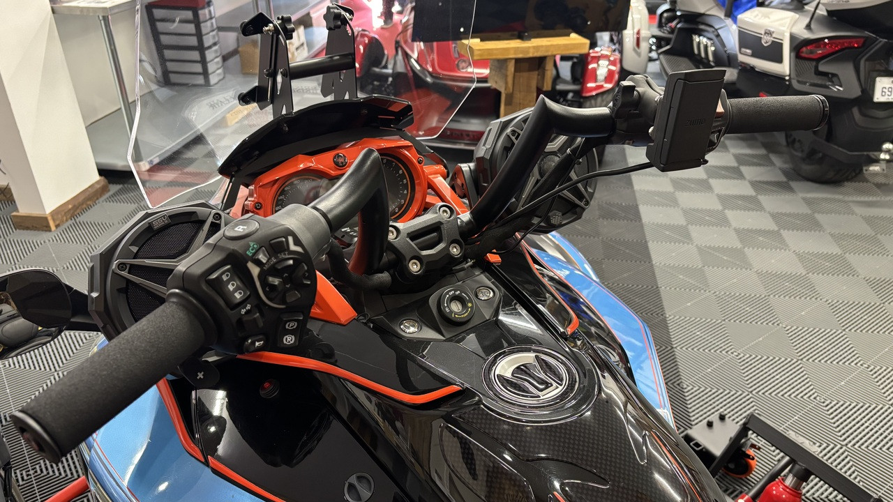 F3 2015-2023 LongHorn - IronHold 7