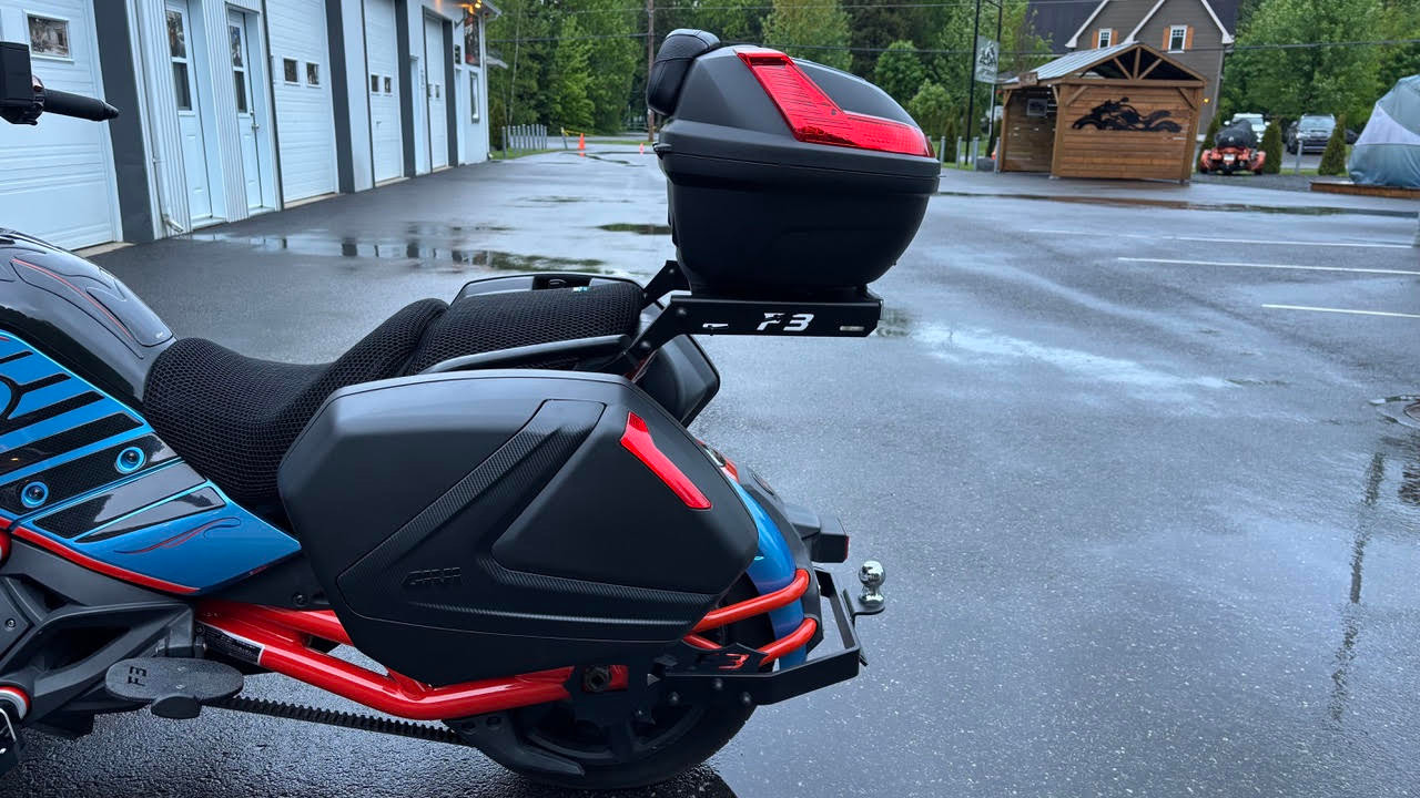 F3 Series Combo GIVI V37NN - Saddle Bags & Mount (Red Reflectors