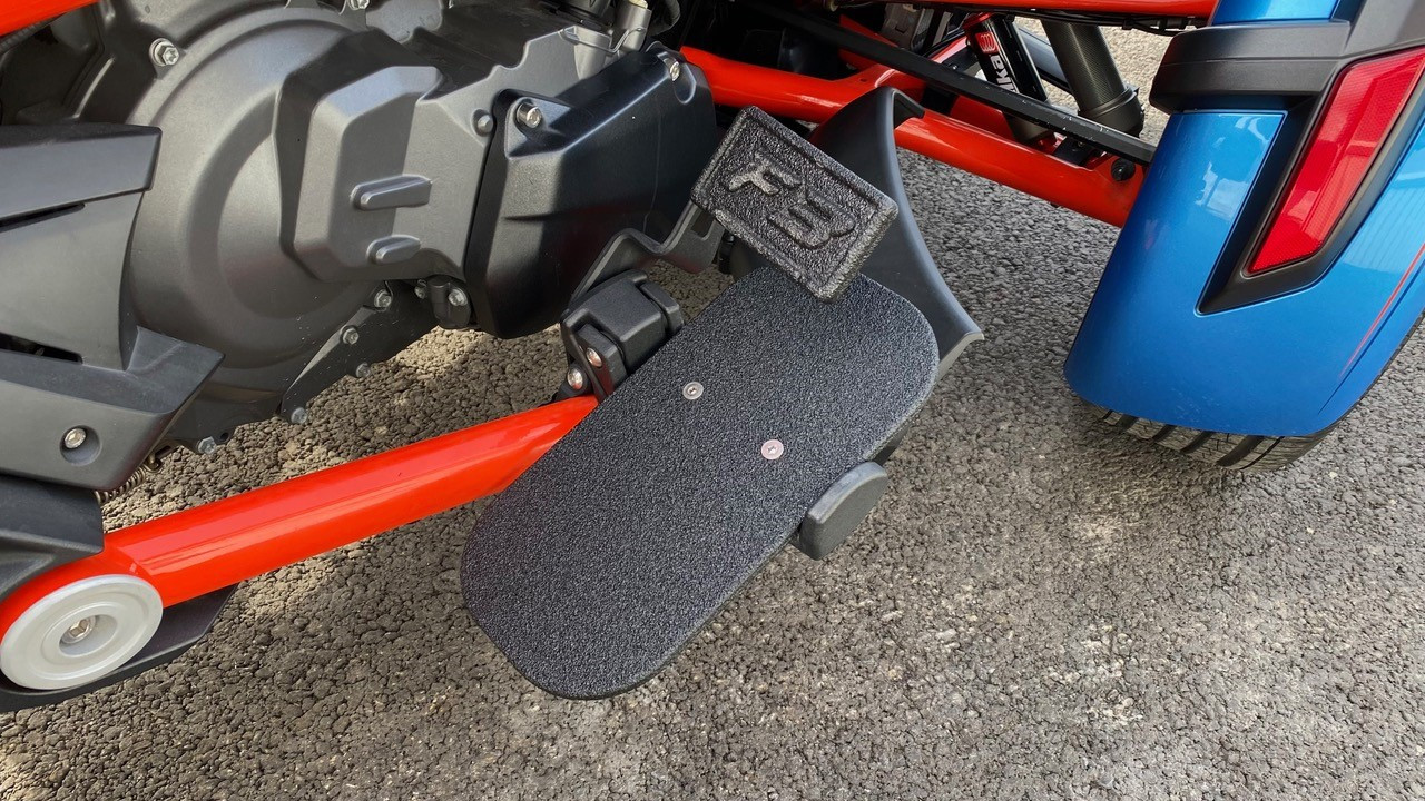 F3 スプリットボード F3 Riders Aluminium Floorboards (Plain) Works With Manual Shift
