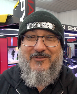 The Spyder Shop Tuque The Spyder Shop Tuque