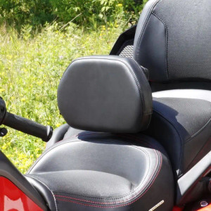 Show Chrome - F3 Series Quick Detach GRANDE Backrest - 25% Larger (Fits Factory Seat) Show Chrome - F3 Series Quick Detach GRANDE Backrest - 25% Larger (Fits Factory Seat)