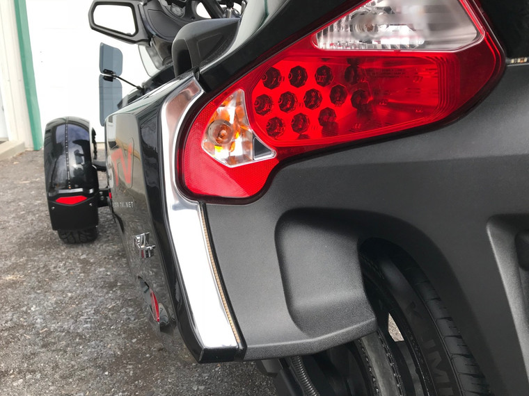 RT 2010-2019 - Chromed Rear Saddlebag Trims #303 - Polyurethane (4 PCS) 