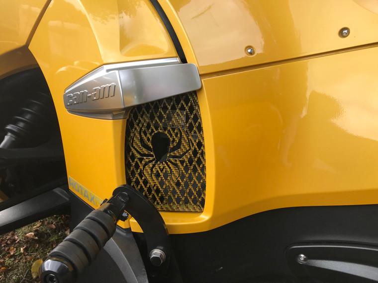 RT 2010-2019 - Lower Side Grills - 2 Spider Logos - Carbon Fibre Yellow Circuit