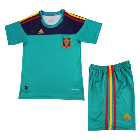 Spain 2010 Kid's Home Goalkeeper Retro Mini-Kit