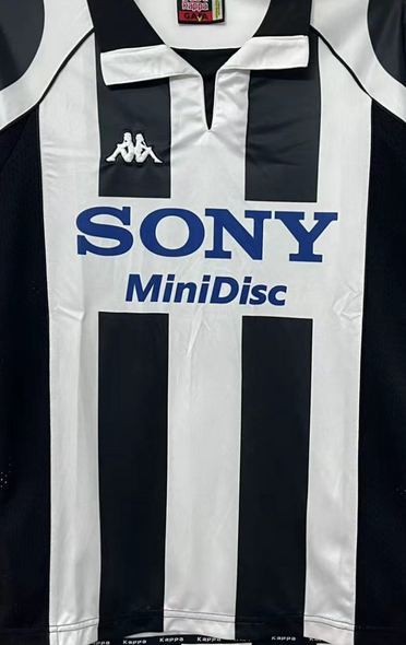 Juventus 97/98 Men's Home Retro Shirt
