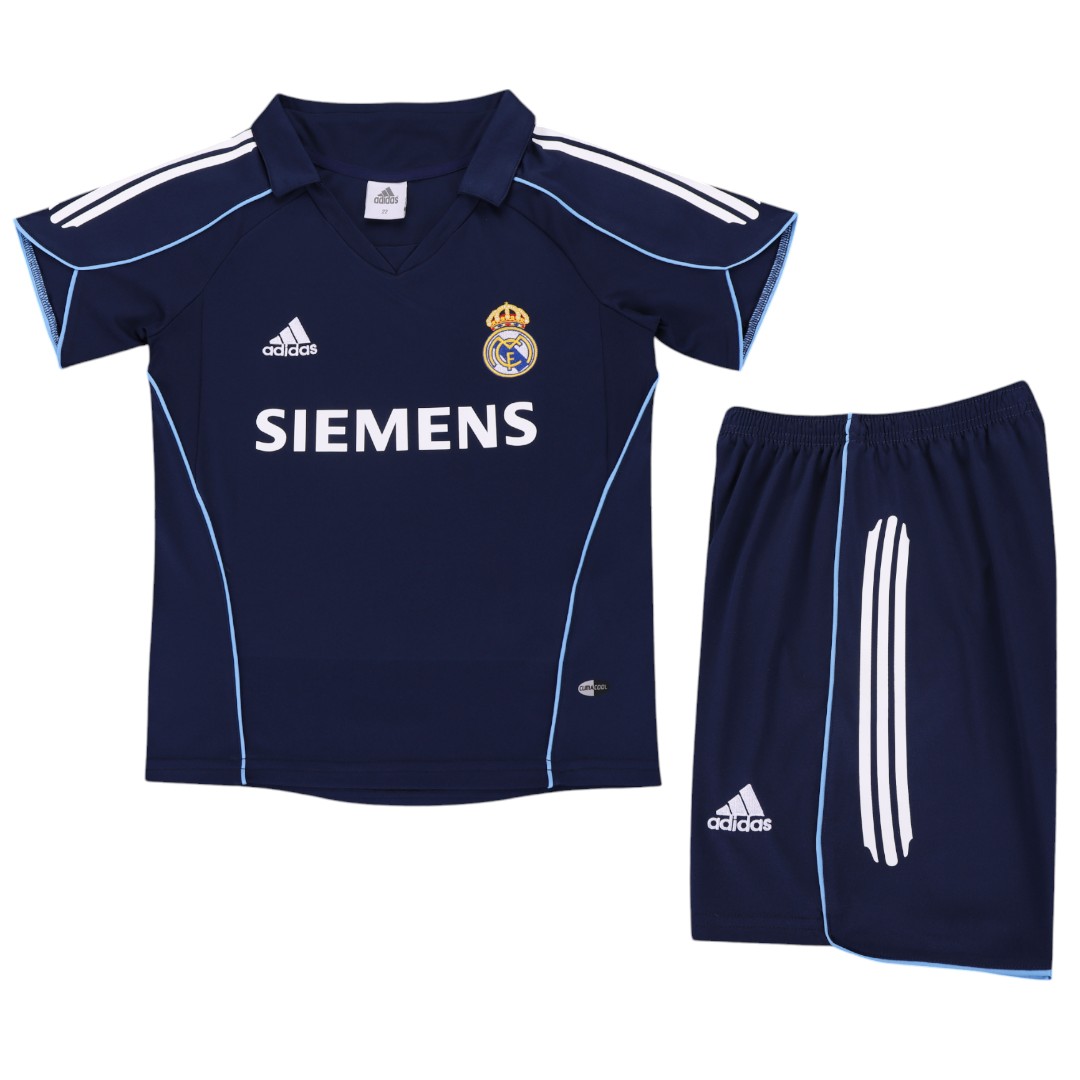 Real Madrid 05/06 Kid's Away Retro Mini-Kit