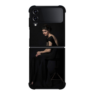 ALEXANDRA DADDARIO SEXY BLACK Samsung Z Flip 4 Case