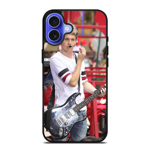 NIALL HORAN ONE DIRECTION PLAYING GUITAR 2 iPhone 16 Case NIALL HORAN ONE DIRECTION PLAYING GUITAR 2 iPhone 16 Case