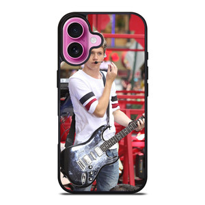 NIALL HORAN ONE DIRECTION PLAYING GUITAR 2 iPhone 16 Plus Case NIALL HORAN ONE DIRECTION PLAYING GUITAR 2 iPhone 16 Plus Case