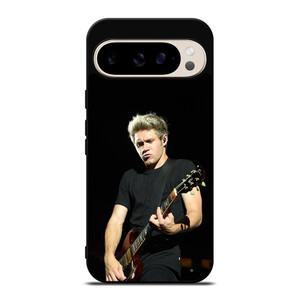 NIALL HORAN ONE DIRECTION PLAYING GUITAR 3 Google Pixel 9 Pro Case