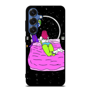 GIRLS ALIEN THRASHER 2 Samsung Galaxy S25 Case