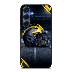 MICHIGAN WOLVERINES FOOTBALL Samsung Galaxy S25 Case MICHIGAN WOLVERINES FOOTBALL Samsung Galaxy S25 Case