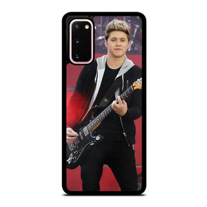NIALL HORAN ONE DIRECTION PLAYING GUITAR Samsung Galaxy S20 Case