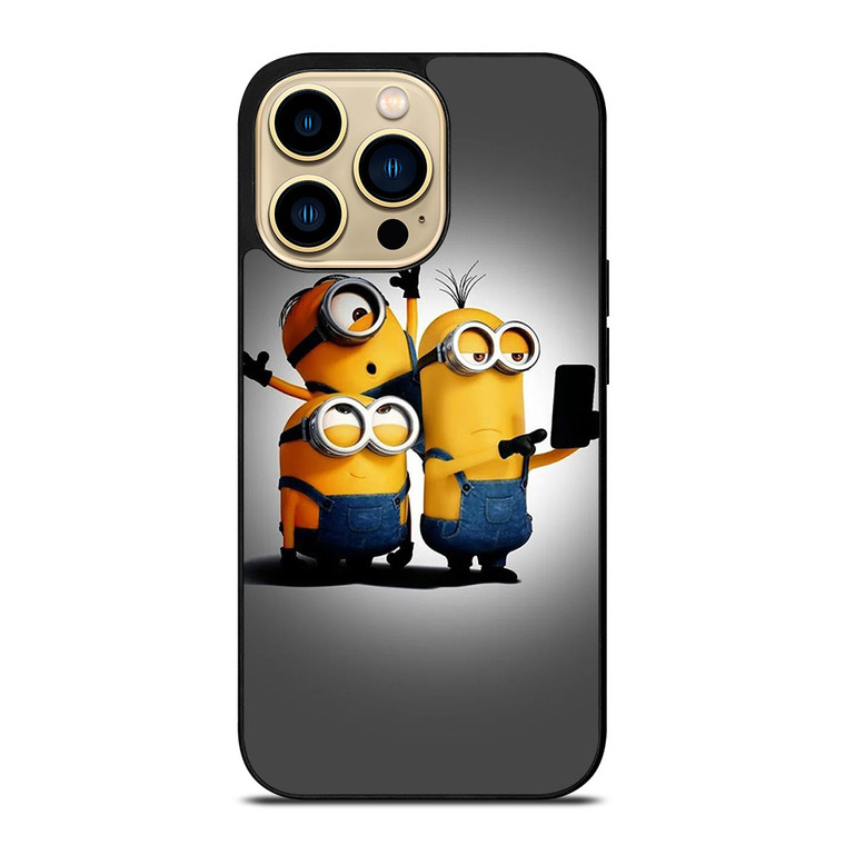SELFIE MINIONS iPhone 14 Pro Max Case