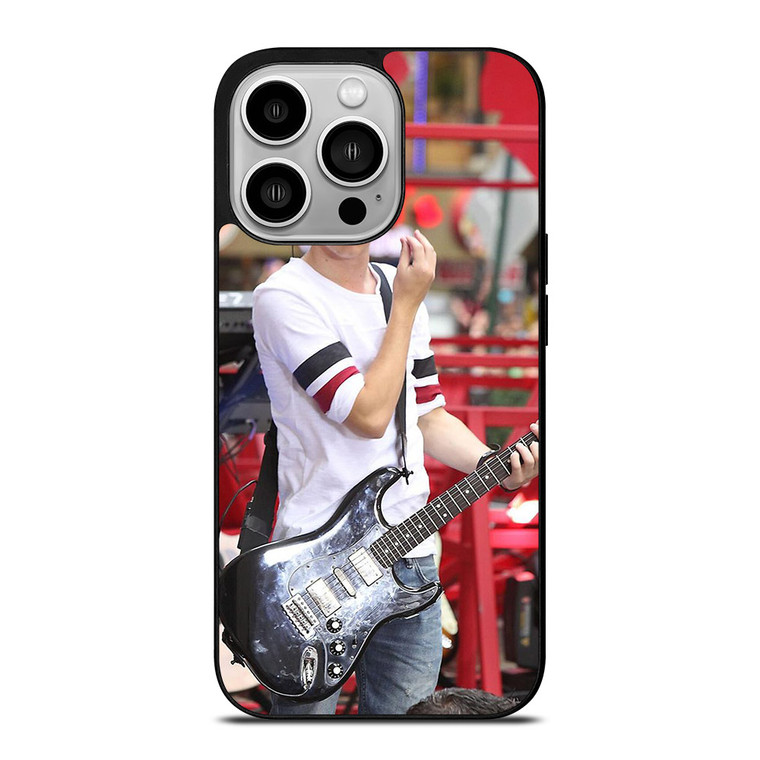 NIALL HORAN ONE DIRECTION PLAYING GUITAR 2 iPhone 14 Pro Case