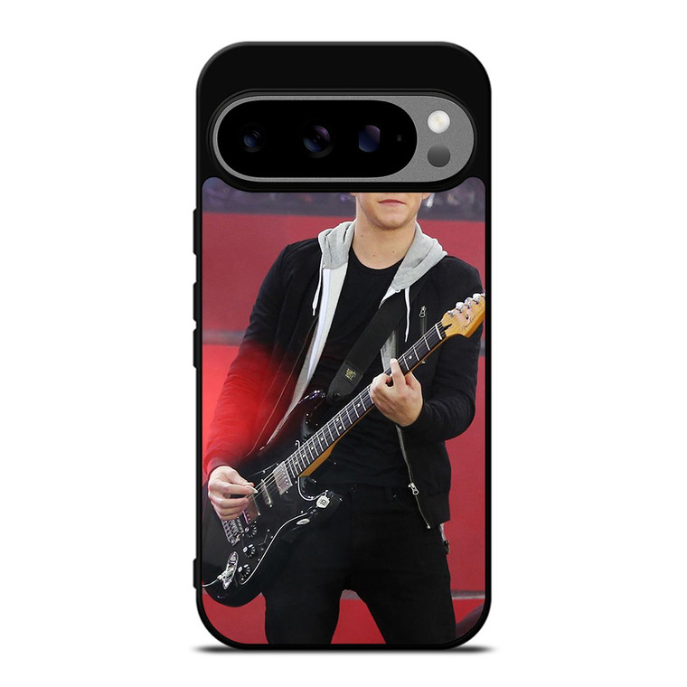 NIALL HORAN ONE DIRECTION PLAYING GUITAR Google Pixel 9 Pro XL Case
