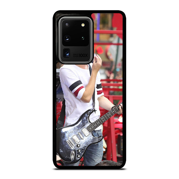 NIALL HORAN ONE DIRECTION PLAYING GUITAR 2 Samsung Galaxy S20 Ultra Case