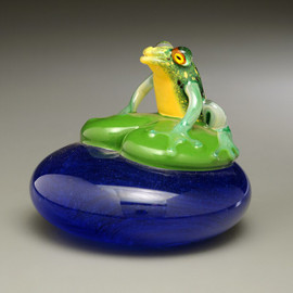 Green Frog on Lily Pad over Water, glass frog figurine, glass frog sculpture, 3-4" 