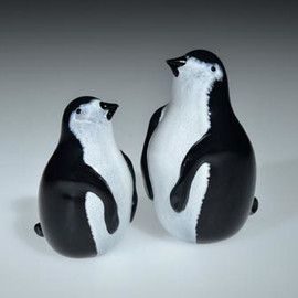 Penguin, small Glass bird figurine, shown on left, 3" tall