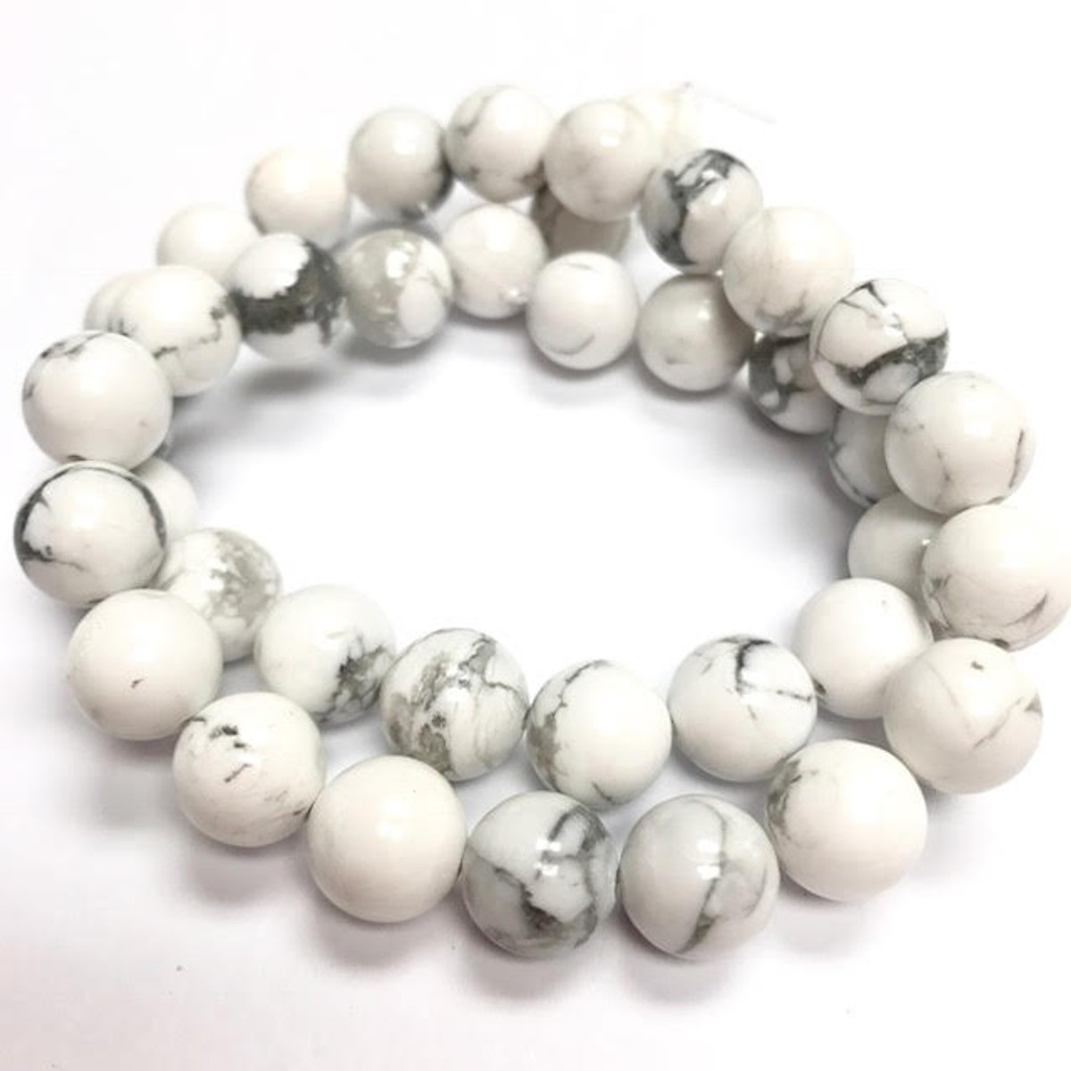 Grade A Highly Polished Howlite Round Beads  10mm