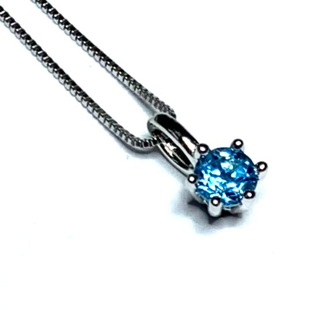 AAA Grade Swiss Blue Topaz Pendant Necklace-5mm (SP3749)