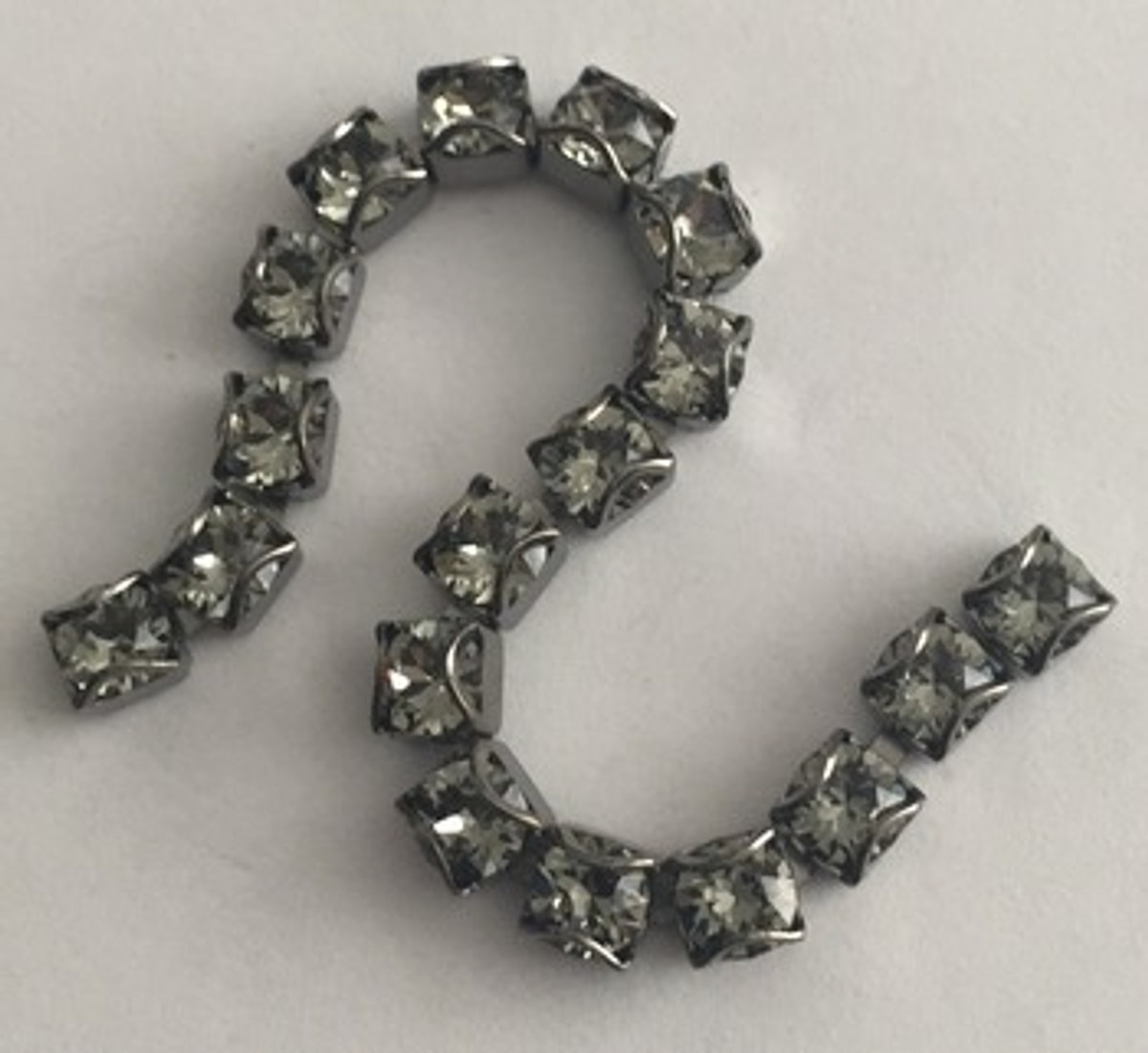 Swarovski Crystal Gunmetal CATCH-FREE Cup Chain - Black Diamond- 24pp