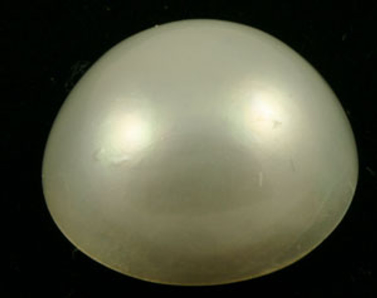 Quality Mabe Pearl Cabochon