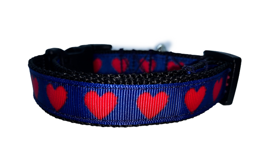 Heart dog collar