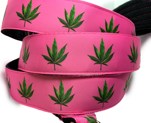 Pink pot leaf dog leash