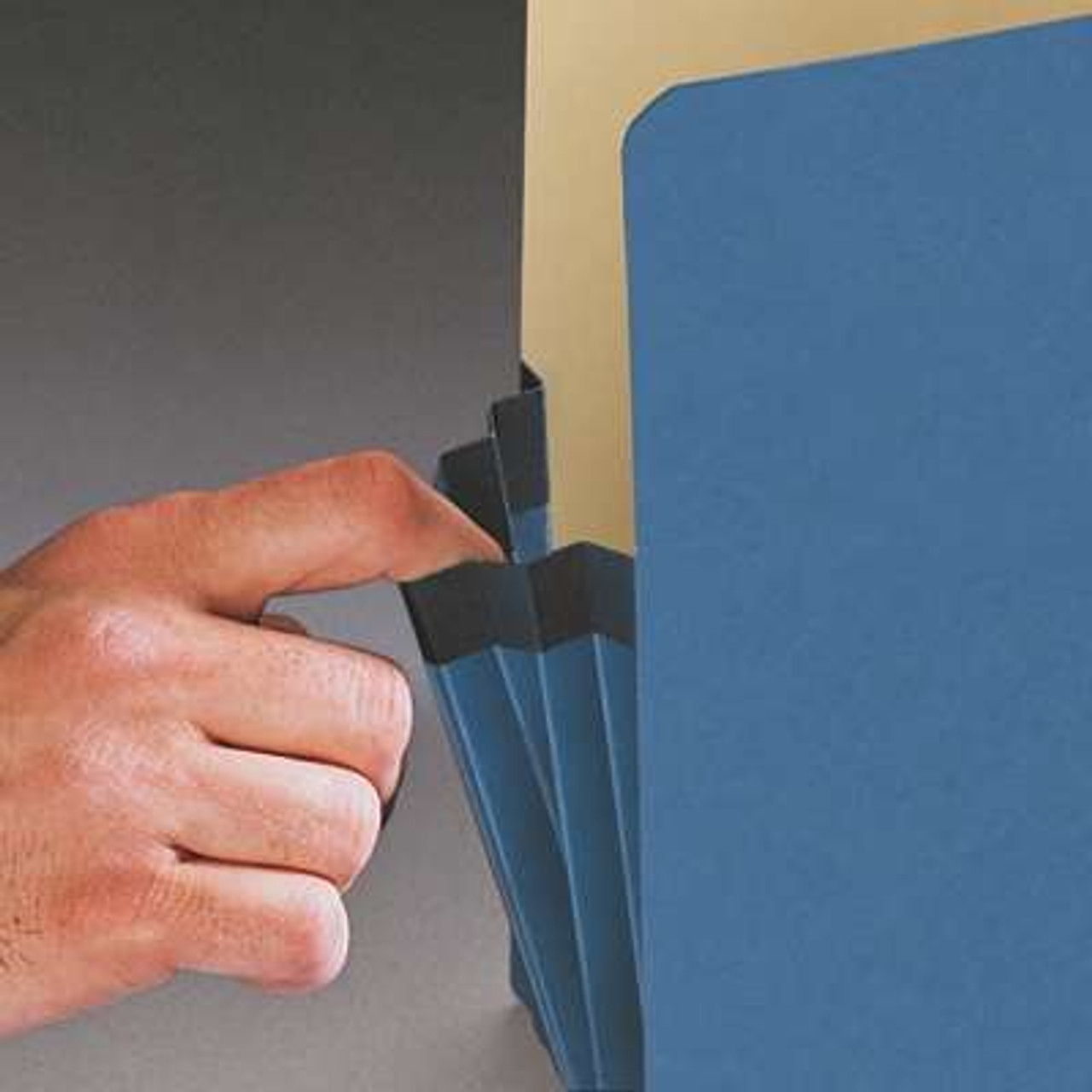 Smead File Pockets, Straight-Cut Tab, Letter Size, 1-3/4" Expansion, Blue, 25/Box