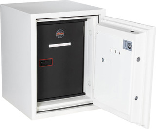 Data media safes for digital media protection