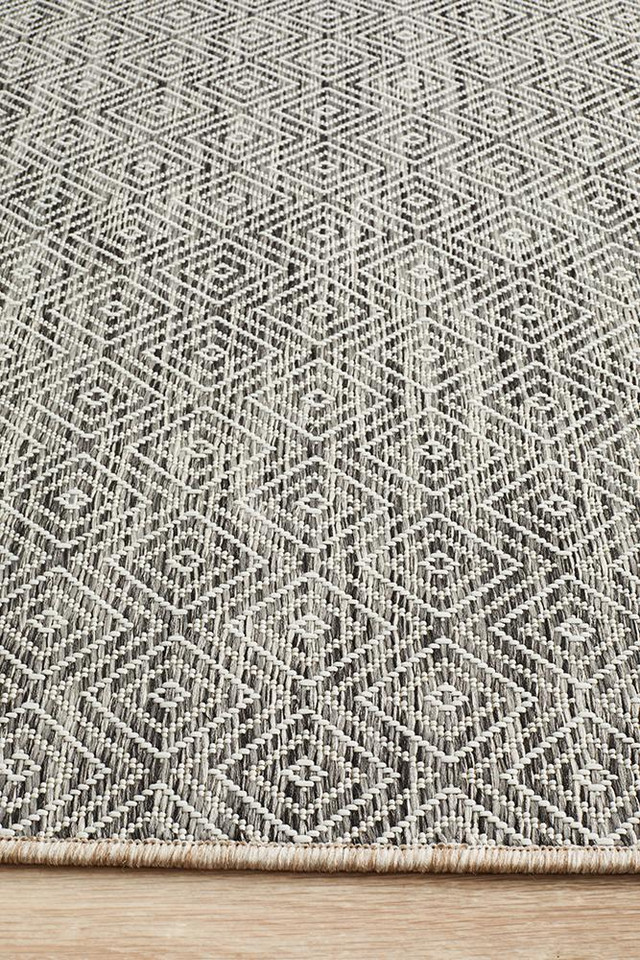 Terrace Grey Diamond Pattern Floor Rug - Rugs Express