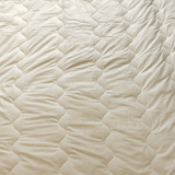 Style of quilting - fabric may differ