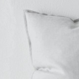 Fiore Cushion Glacier - 50 x 50cm