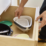 Droplet Compact Colander with Folding Handles by Joseph Joseph