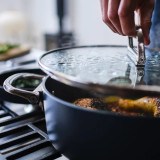 Space 28Cm/5qt Non-Stick Induction Shallow Casserole & Lid by Joseph Joseph