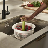 Spindola Spinning Colander White by Joseph Joseph