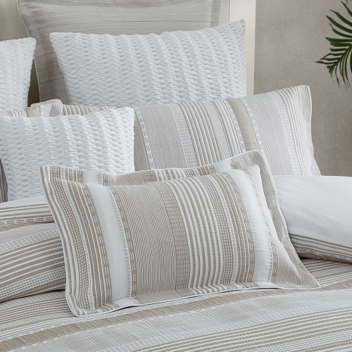 Sinclair Linen Duvet Cover Set by Private Collection