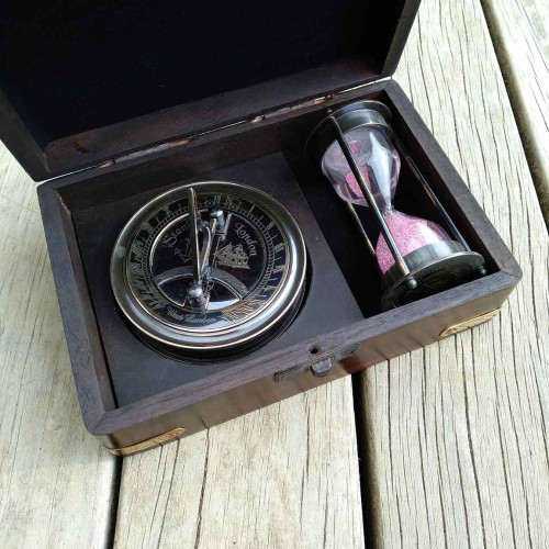 Boxed Set - Sundial & Hourglass by Backyard