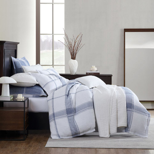 Canon White Duvet Cover Set by Logan & Mason